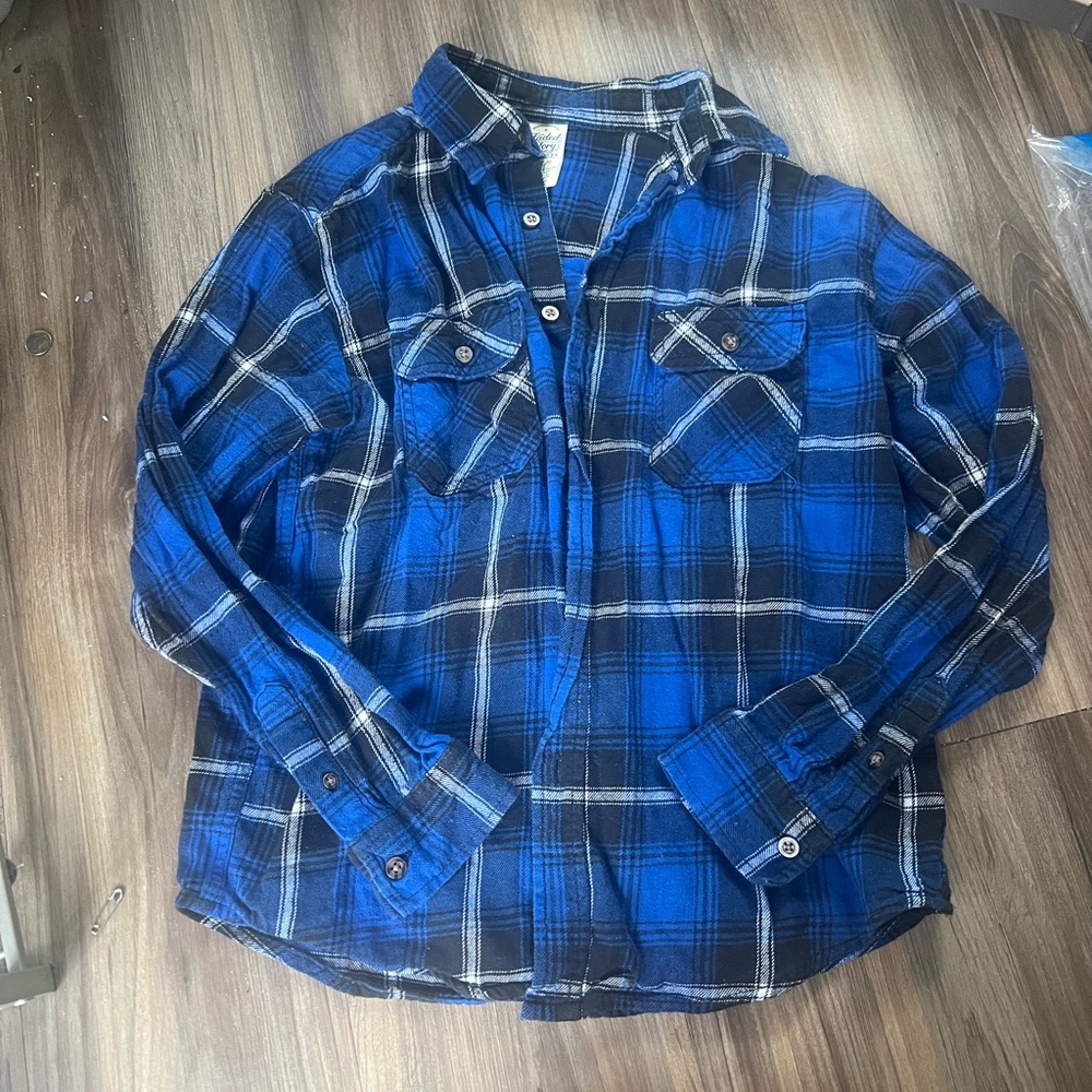 plaid flannel shirt